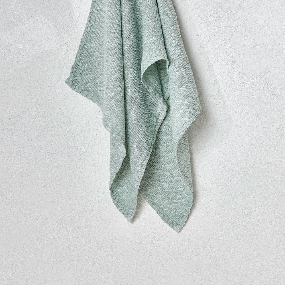 Stone Wash Linen Waffle Bath Sheet