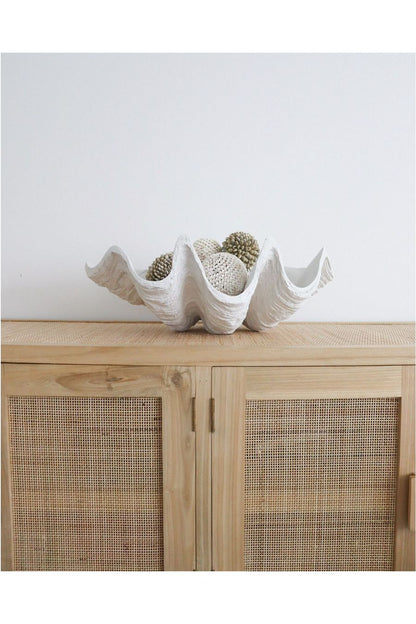 Clam Shell