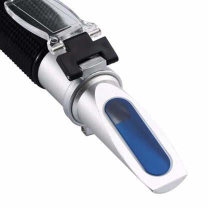 Refractometer - Sugar Concentration (0-10% Brix / Accuracy 0.1%)