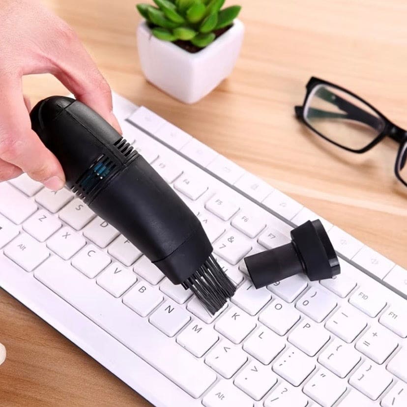 Mini USB Office Vacuum Cleaner