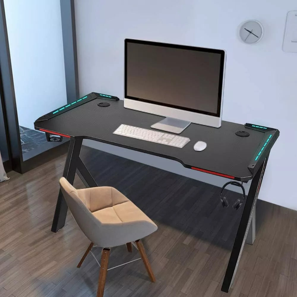 Gaming Desk Table RGB Light Computer Desk Wireless Charger 140cm